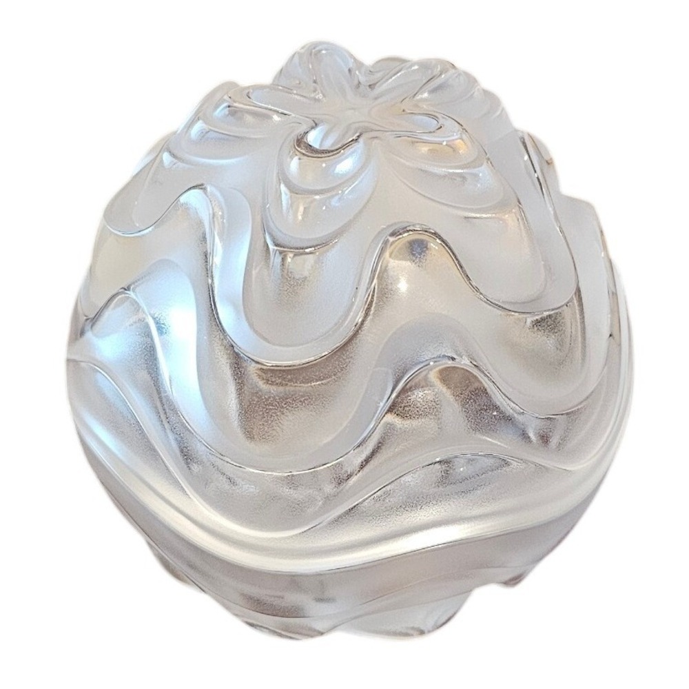 Signed Lalique Vibration Trinket Jewelry Box Clear Frosted Crystal Glass Art NEW